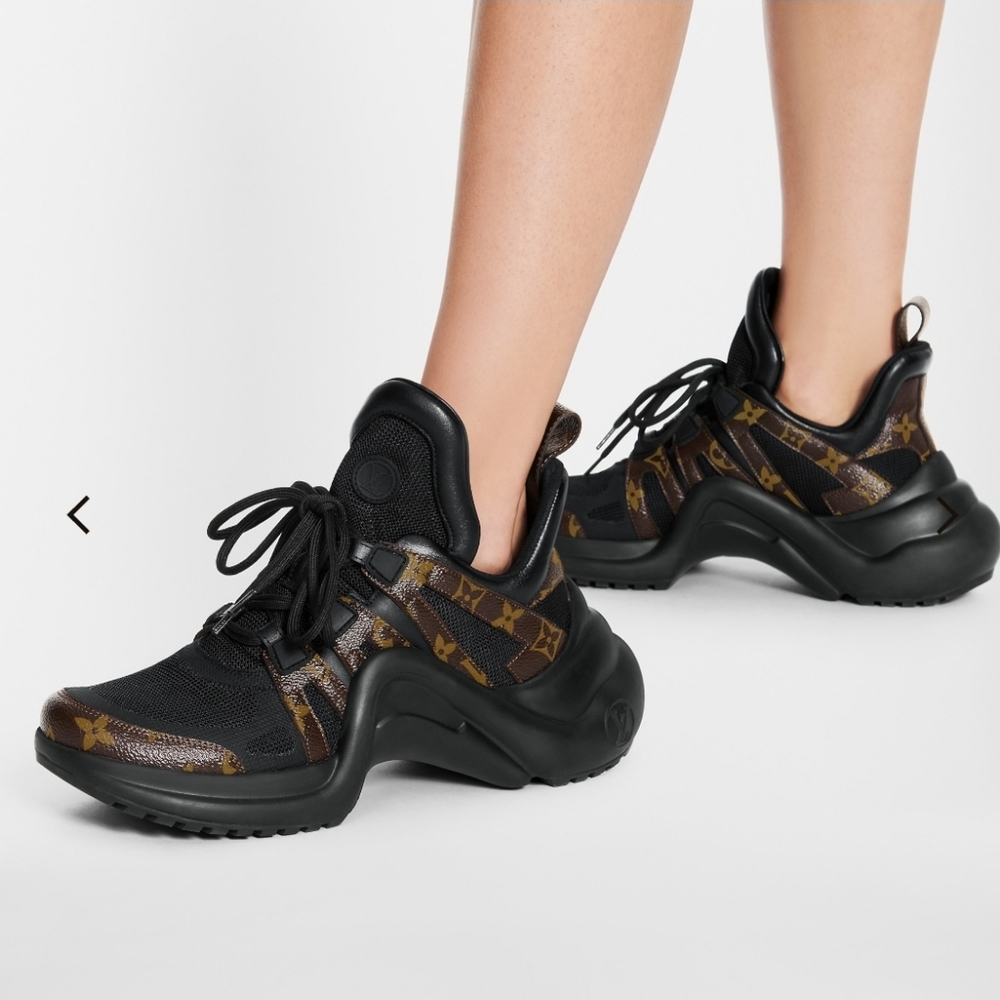 Louis Vuitton LV ARCHLIGHT SNEAKER Black Size 38.5 With Original box & dust bags